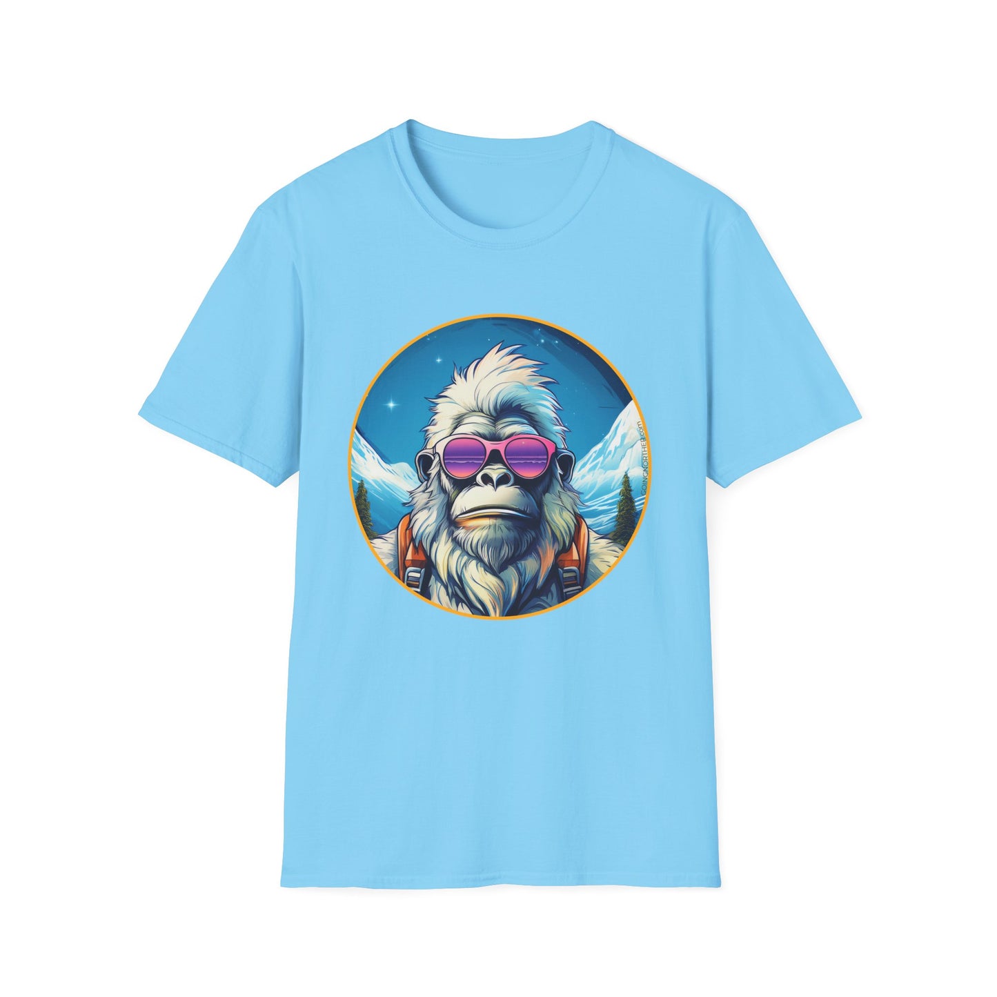 Vizsla Style - Going Norther - Bigfoot T-Shirt - Retro Styled Sasquatch