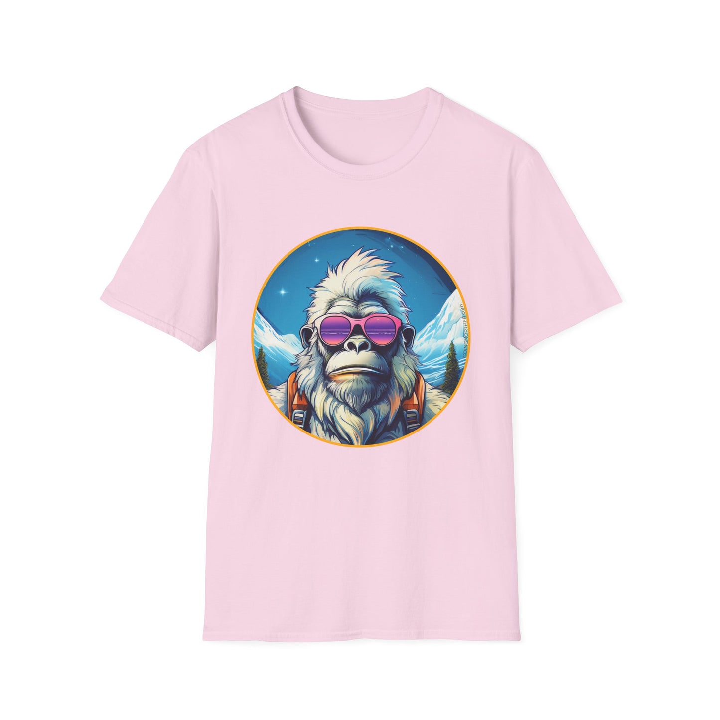 Vizsla Style - Going Norther - Bigfoot T-Shirt - Retro Styled Sasquatch