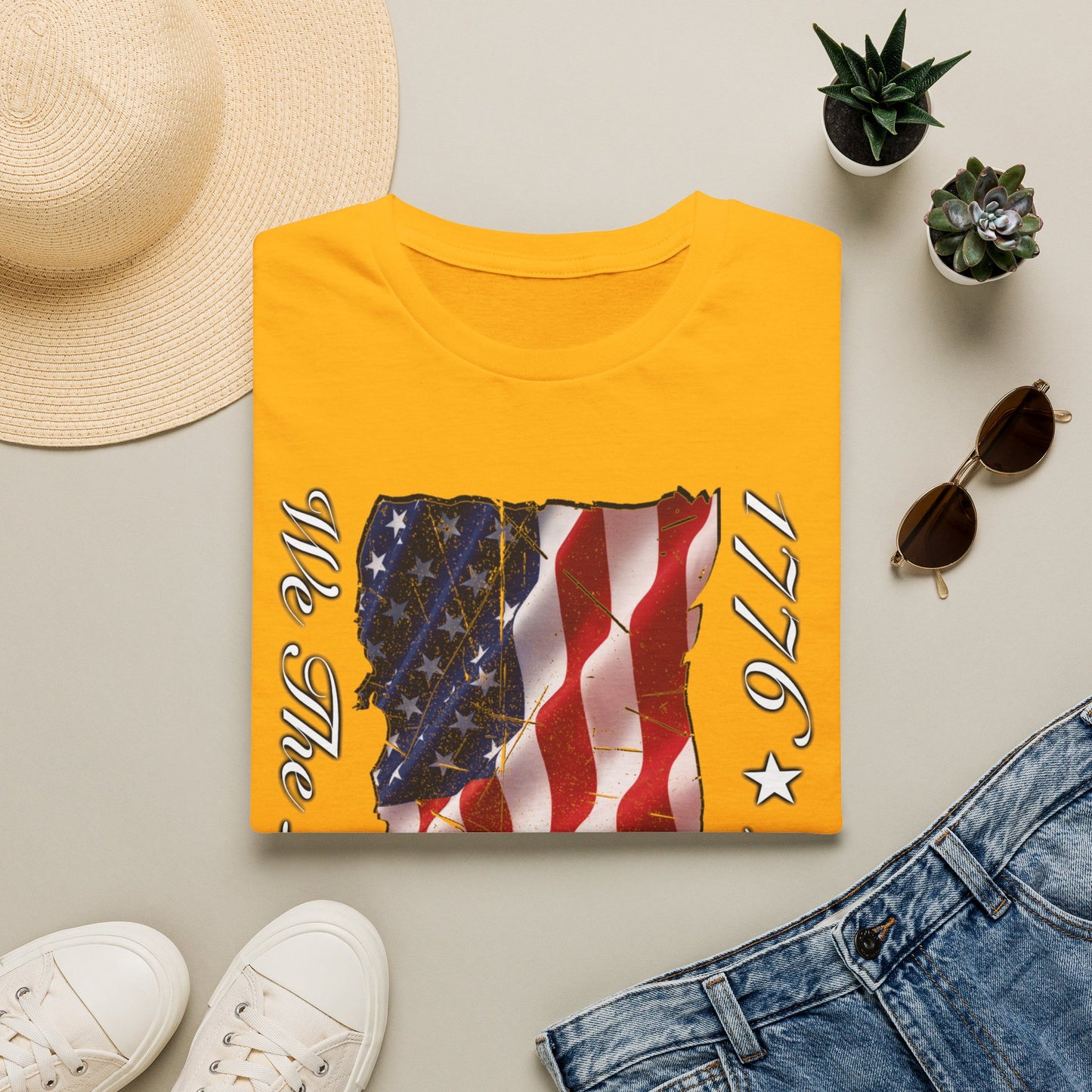Vizsla Dog 'We The People 1776–2026' T-Shirt — Distressed American Flag