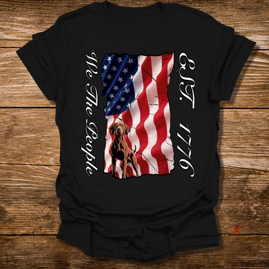Vizsla Dog 'We The People EST. 1776' T-Shirt — Distressed American Flag