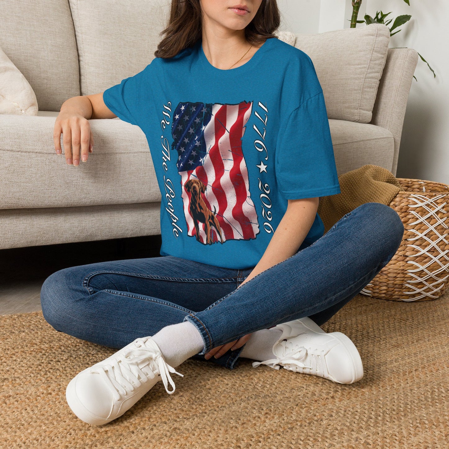Vizsla Dog 'We The People 1776–2026' T-Shirt — Distressed American Flag