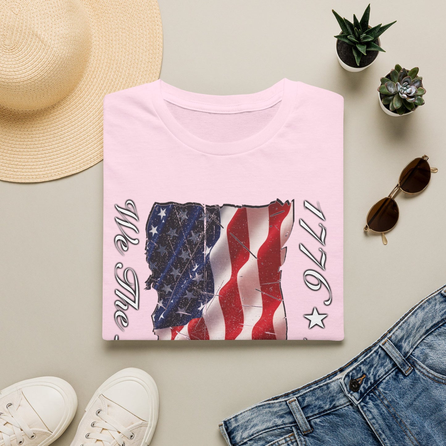 Vizsla Dog 'We The People 1776–2026' T-Shirt — Distressed American Flag