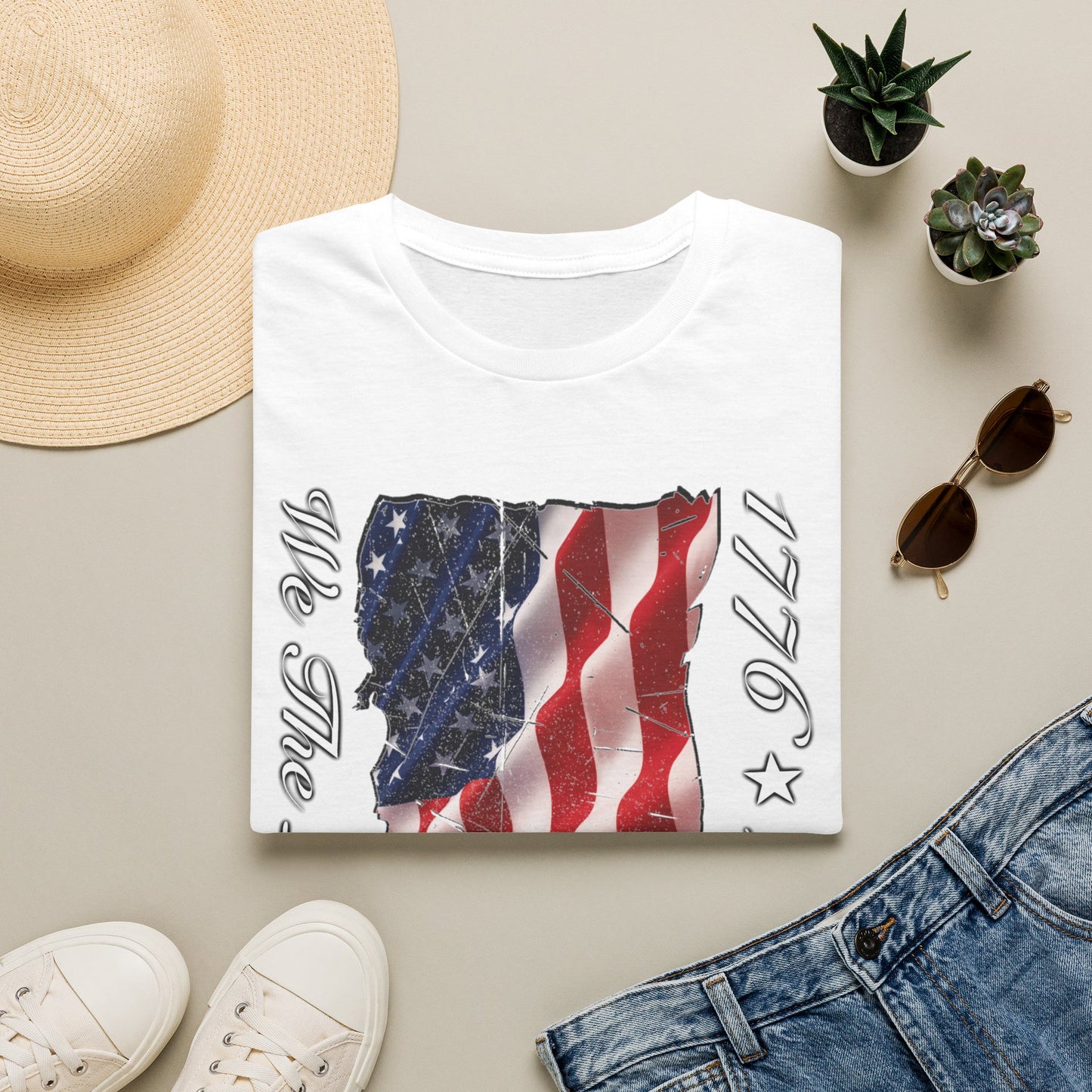 Vizsla Dog 'We The People 1776–2026' T-Shirt — Distressed American Flag