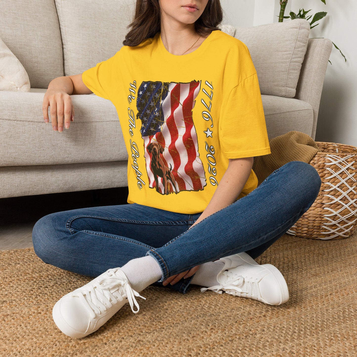 Vizsla Dog 'We The People 1776–2026' T-Shirt — Distressed American Flag