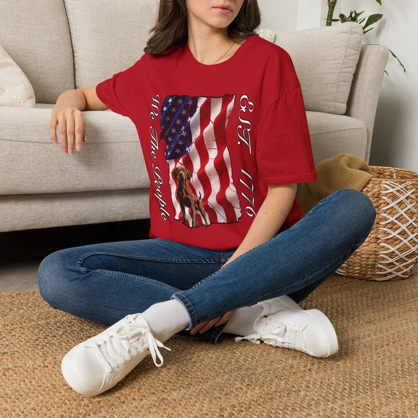 Vizsla Dog 'We The People EST. 1776' T-Shirt — Distressed American Flag