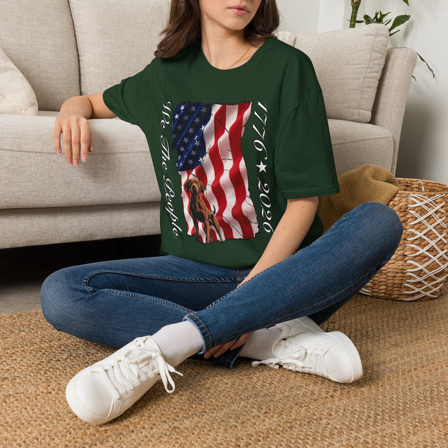 Vizsla Dog 'We The People 1776–2026' T-Shirt — Distressed American Flag