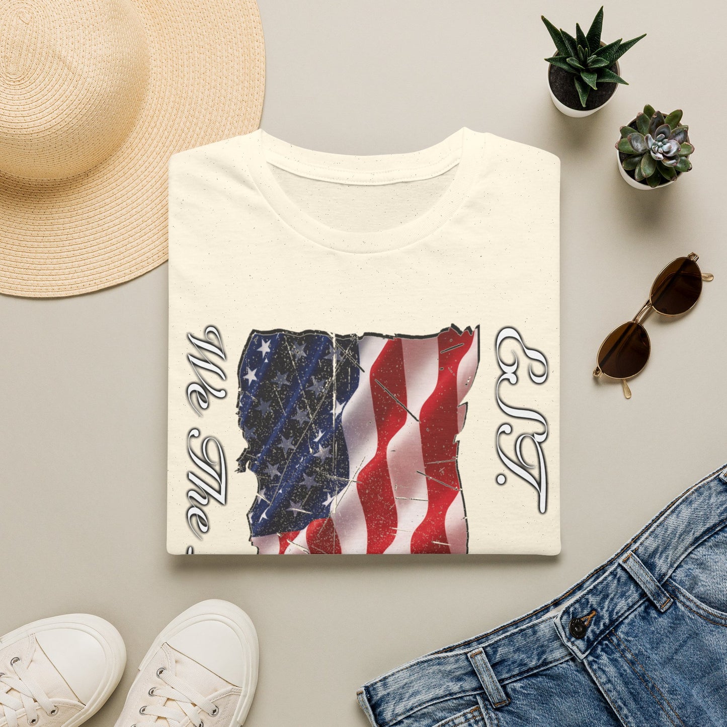 Vizsla Dog 'We The People EST. 1776' T-Shirt — Distressed American Flag