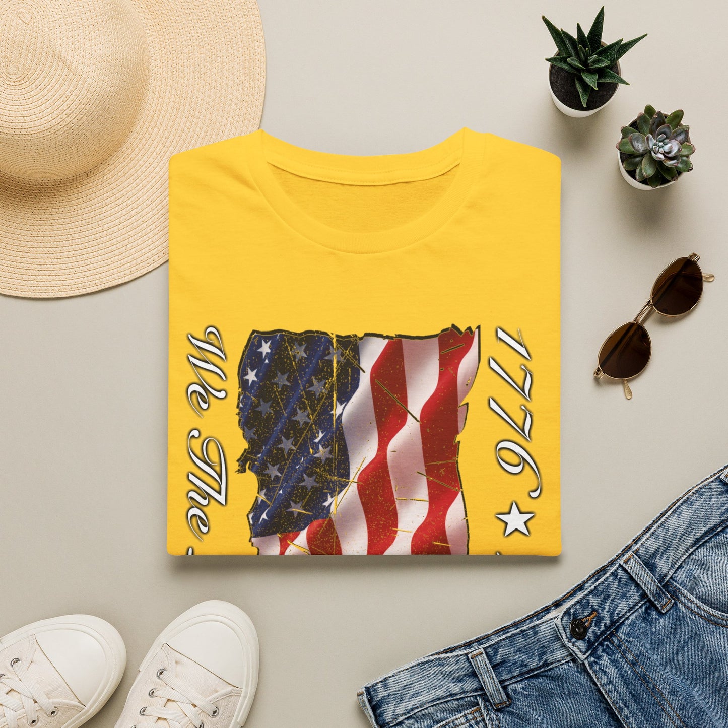 Vizsla Dog 'We The People 1776–2026' T-Shirt — Distressed American Flag