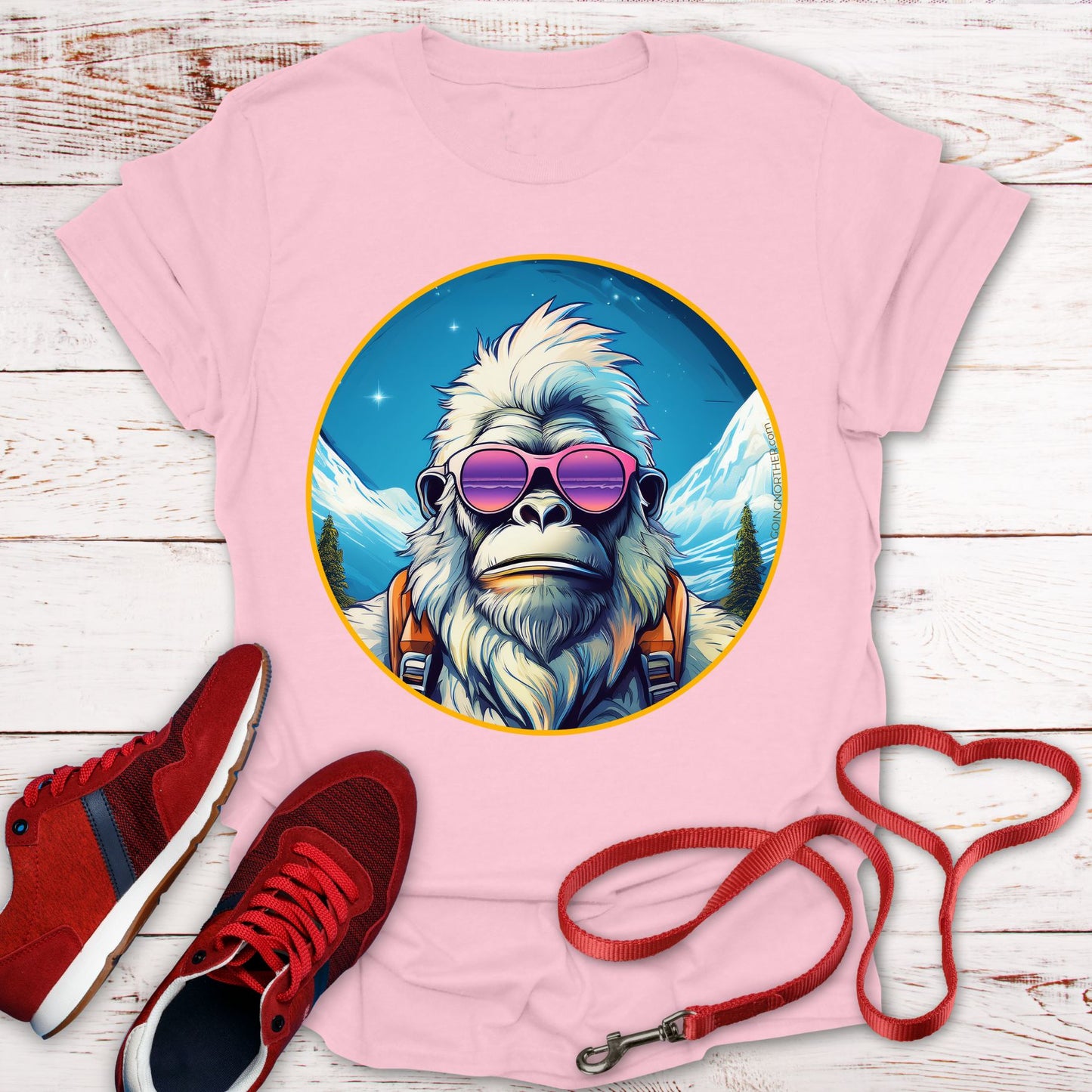 Vizsla Style - Going Norther - Bigfoot T-Shirt - Retro Styled Sasquatch